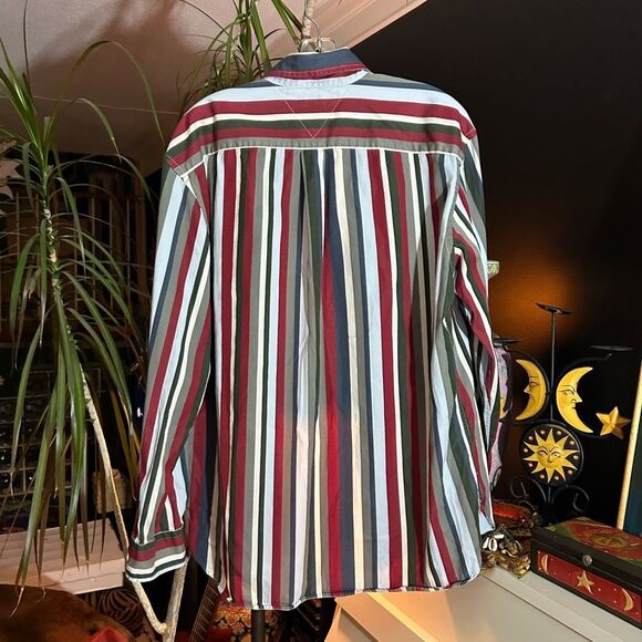 Vintage Y2K Tommy Hilfiger Red and Blue Striped Men's Shirt XL - Picture 14 of 16